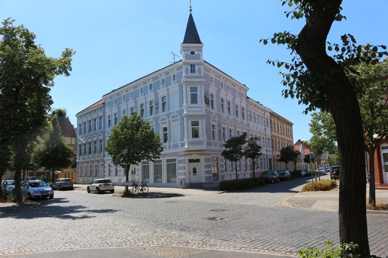 Hotel Haus Singer Виттенберге Экстерьер фото
